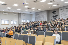 Kosmiczne materiały. Ogólnopolski Dzień Inżynierii Materiałowej